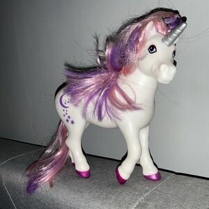 Breyer Luna Bath Time Unicorn - Magical‎ Color Change Bath Unicorn
